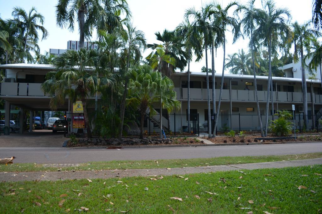 Frogs-Hollow Backpackers Hostel Darwin Exterior photo