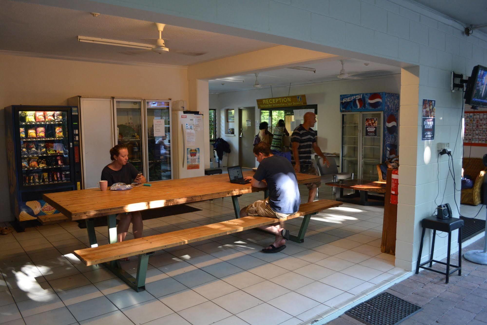 Frogs-Hollow Backpackers Darwin Exterior photo